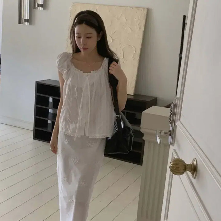 [BUNJANG] Miel White Lace Skirt (M) / 미엘 화이트 레이스 스커트:)