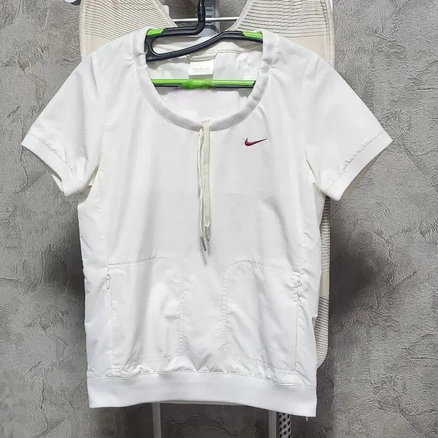[BUNJANG] Nike White Short Sleeve T-Shirt / 나이키 화이트 반팔 티셔츠