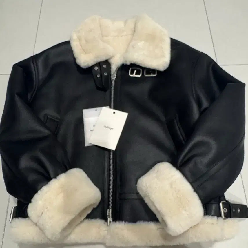 [BUNJANG] Dopey Sef Suede Mustang Jumper Black / 도프셉 무스탕