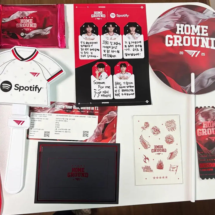 [BUNJANG] T1 Home Ground 2025 Goods Bundle Set / 2025 T1 HOME GROUND 굿즈