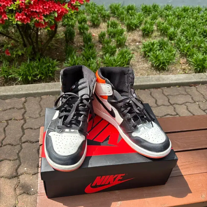 [BUNJANG] Nike Air Jordan 1 Retro High OG Sneakers / 나이키 에어 조던1 레트로 하이 OG 285mm 풀박스 판매
