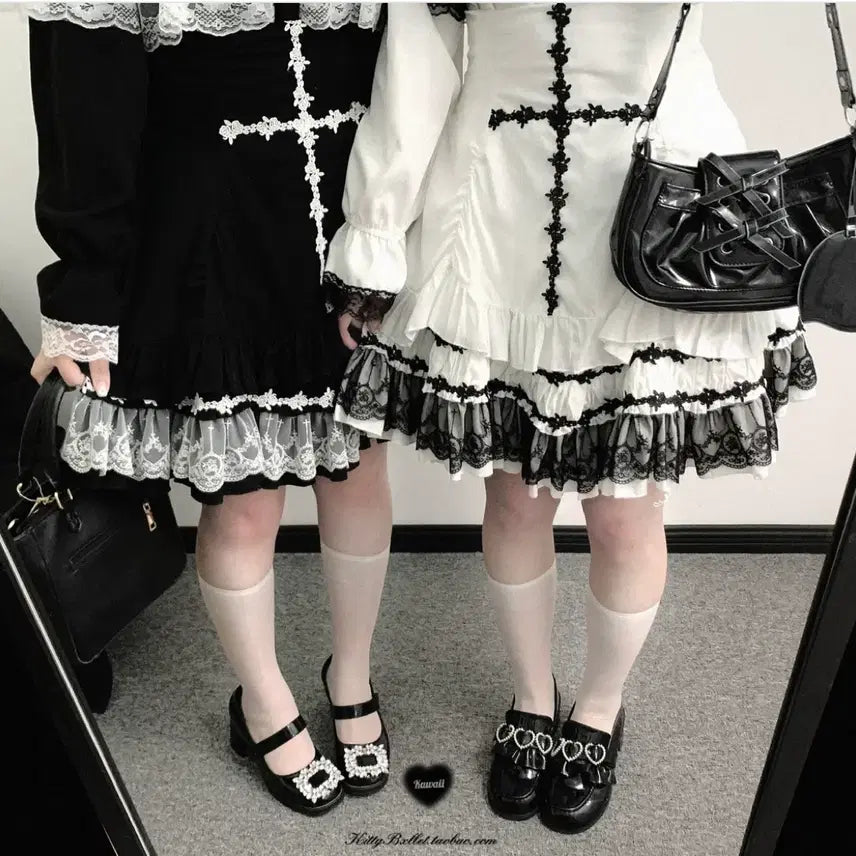 [BUNJANG] KittyBxllet Cross Lace Mini Skirt / KittyBxllet 지뢰계 크로스 레이스 미니스커트(3컬러)예약판매
