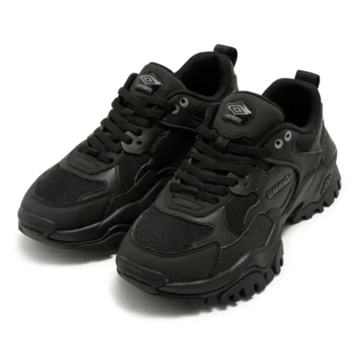 [BUNJANG] Umbro Bumpy-X Neo Black Sneakers / 엄브로 범피엑스 네오 블랙