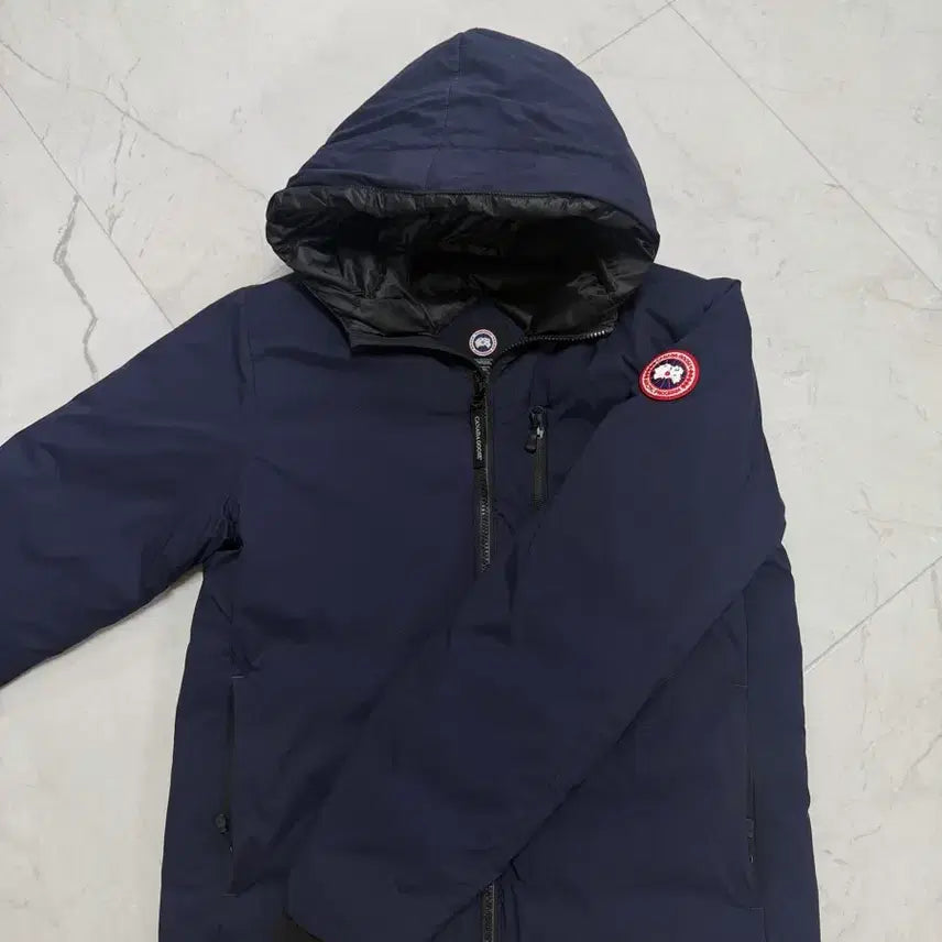 [BUNJANG] Canada Goose Lodge Hoody Padded Jacket / 캐나다구스 롯지 후디 패딩 M