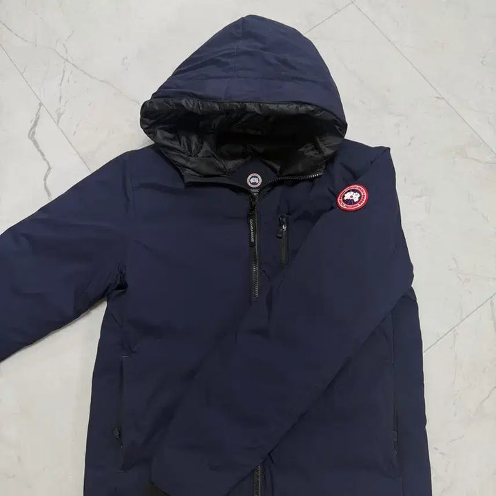 [BUNJANG] Canada Goose Lodge Hoody Padded Jacket / 캐나다구스 롯지 후디 패딩 M