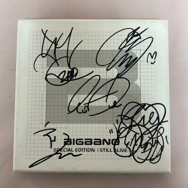 [SOLD OUT] 빅뱅 스틸얼라이브 사인앨범 판매합니다