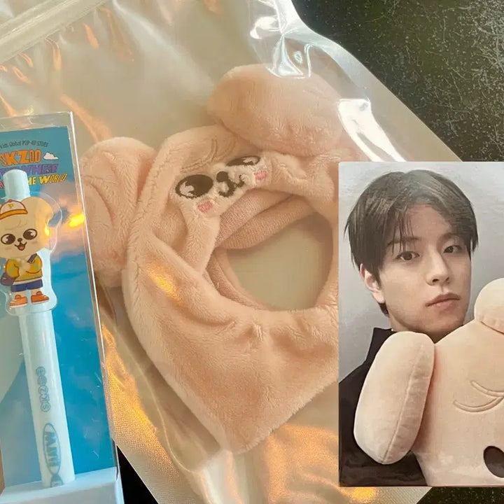 [BUNJANG] SKZOO Seungmin Pupim Cover Gel Pen Bundle Set / 스키주 서울 팝업 퍼핌 커버 젤펜 특전 승민 포카 보딩패스 세트