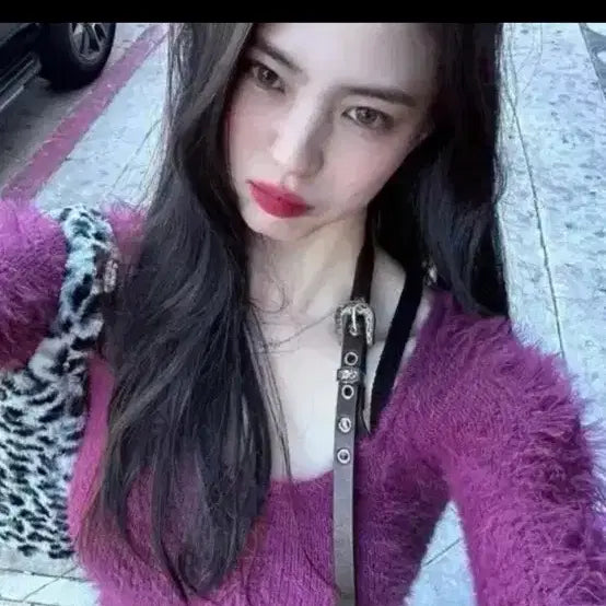 [BUNJANG] Han So Hee Knit Sweater / 한소희 니트