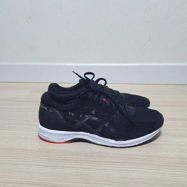 [BUNJANG] Asics Tartherzeal 6 Running Shoes / 아식스 타사질 6 러닝화 250
