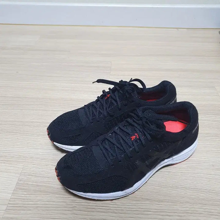 [BUNJANG] Asics Tartherzeal 6 Running Shoes / 아식스 타사질 6 러닝화 250