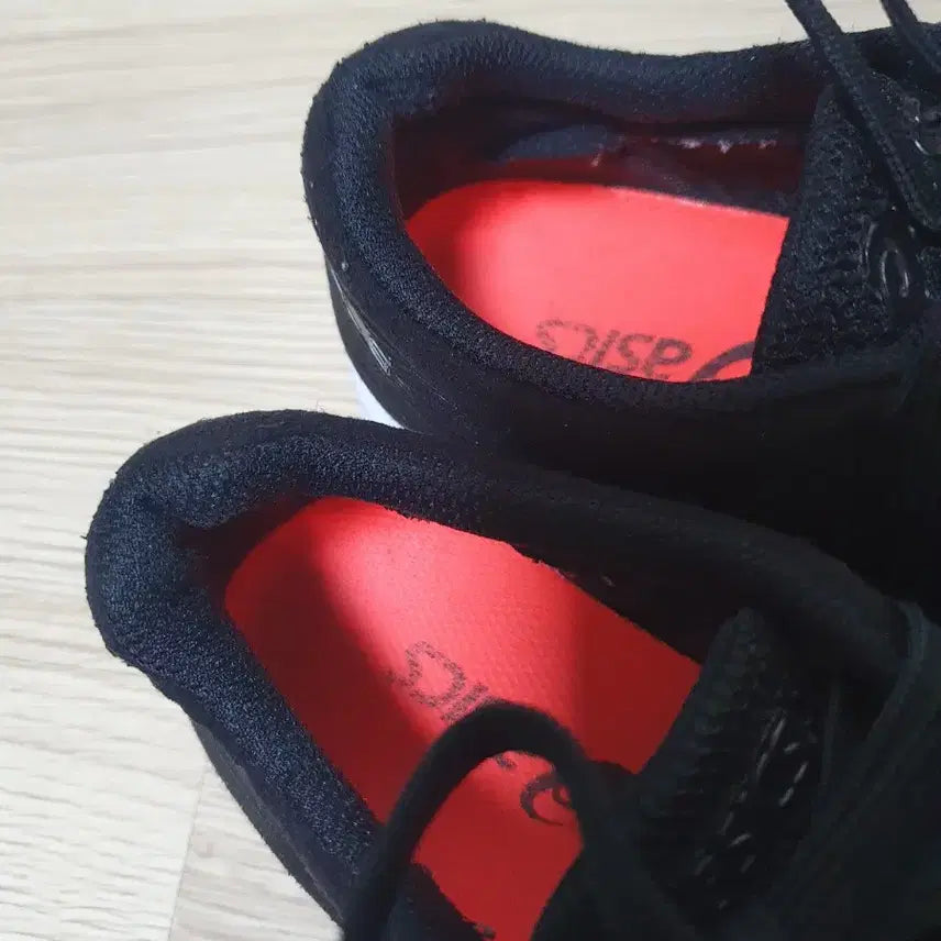 [BUNJANG] Asics Tartherzeal 6 Running Shoes / 아식스 타사질 6 러닝화 250