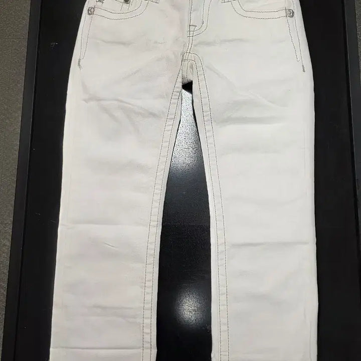 [BUNJANG] MISS ME Y2K 8-Length Low-Rise Denim Pants Cream / MISS ME 미스미 Y2K 로우라이즈 8부 데님 팬츠 크림진 25