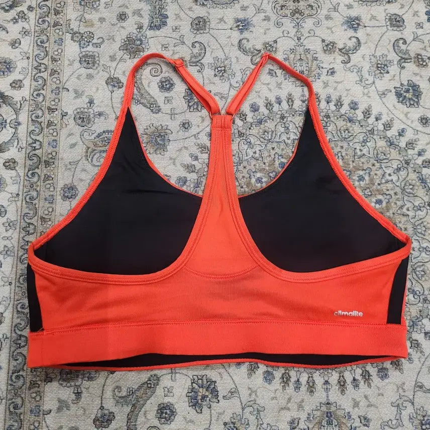 [BUNJANG] Adidas Sports/Running Bra (Built-in Bra Cups) / 아디다스 스포츠/런닝 브라 (55까지) (브라캡 내장됨)