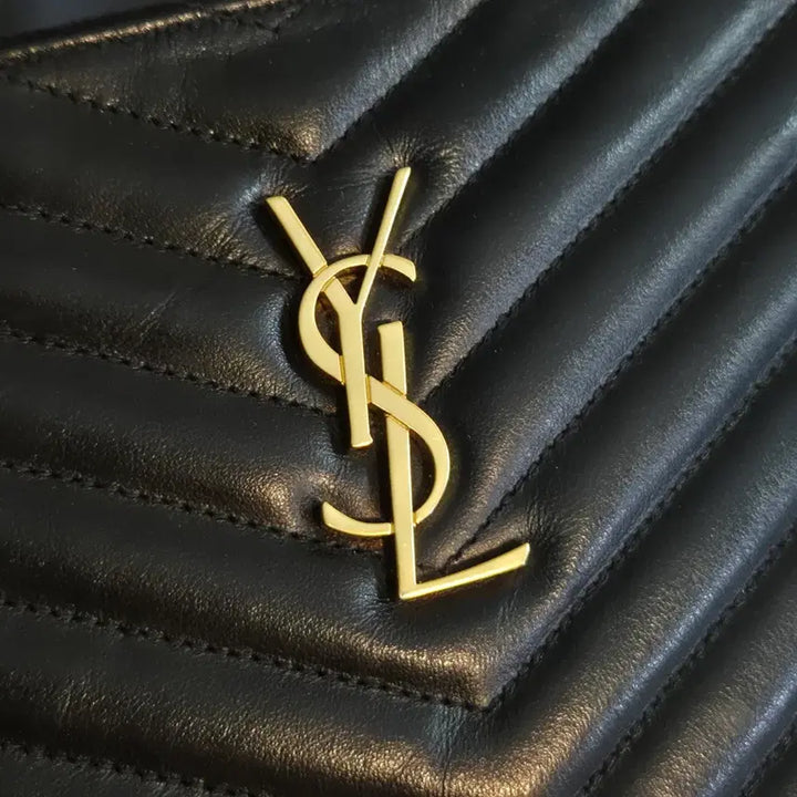 [BUNJANG] Saint Laurent Matelassé Black Leather Clutch Bag / 생로랑 마틀라세 블랙 레더 클러치 백