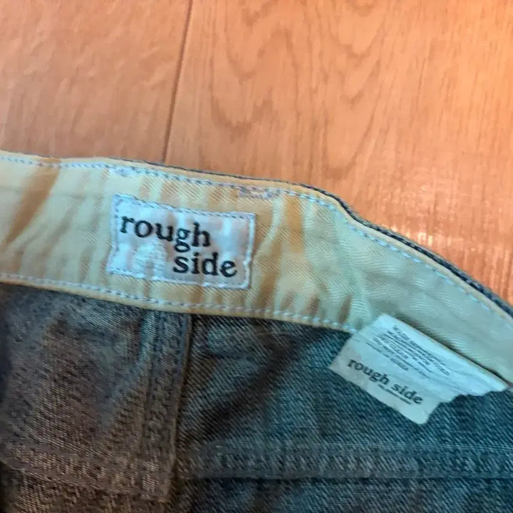 [BUNJANG] Rough Side Drape Denim Medium Blue Jeans / (2)러프사이드 드레이프 데님 미디엄블루