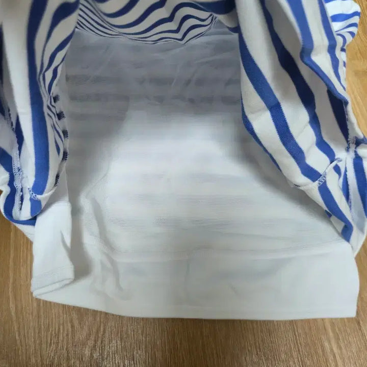 [BUNJANG] Fila Stripe T-shirt / 휠라 티셔츠 90 새제품