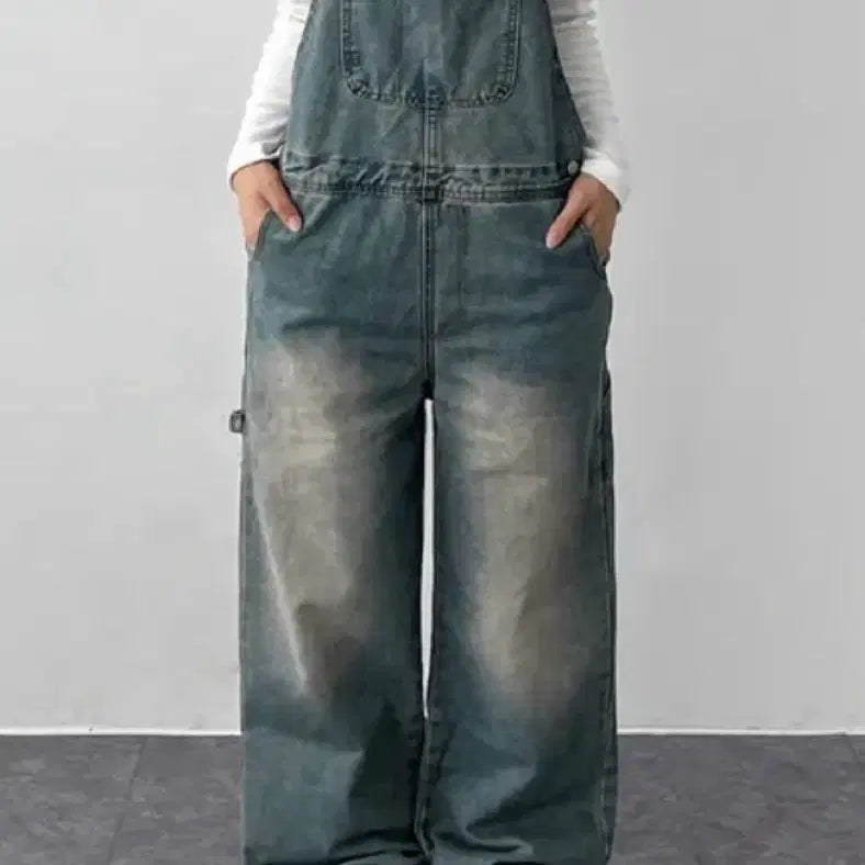 [BUNJANG] Overalls Rental for Graduation Photoshoot (Farmer Concept) / 졸업사진 농부 컨셉 멜빵바지 대여
