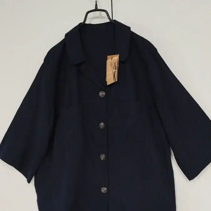 [SOLD OUT] 새옷 88 다크 네이비  레이온 혼방 등뒤 주름 주머니0 자켓형 블라우스