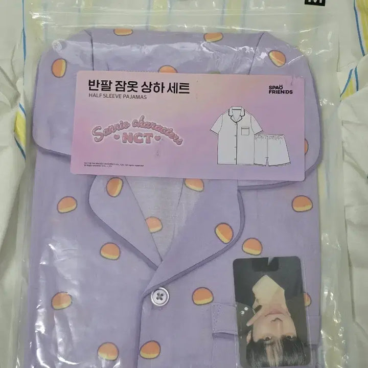 [BUNJANG] NCT Doyoung Sanrio Collaboration SPAO Short Sleeve Pajamas M / 엔시티 도영 산리오 콜라보 스파오 반팔 잠옷 M