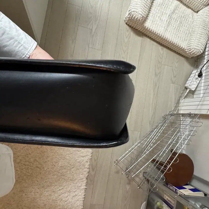 [BUNJANG] A.P.C. Ella Bag Black Leather / A.P.C. 엘라백 블랙 (착용샷 있음 / 미니멀 데일리백)