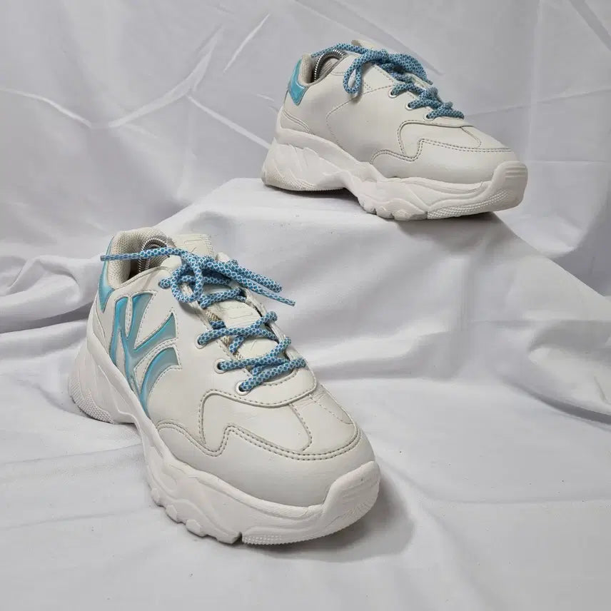 [BUNJANG] MLB Big Ball Chunky Window Hologram NY Sneakers / 빈티지하서 230 엠엘비 mlb 빅볼청키 윈도우 홀로그램 NY 스니커즈