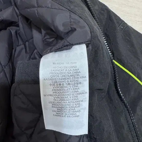 [BUNJANG] Diesel J-GREEN Hooded Windbreaker Jacket Black Size 48 / 디젤 J-GREEN 후드 윈드브레이커 블랙 48