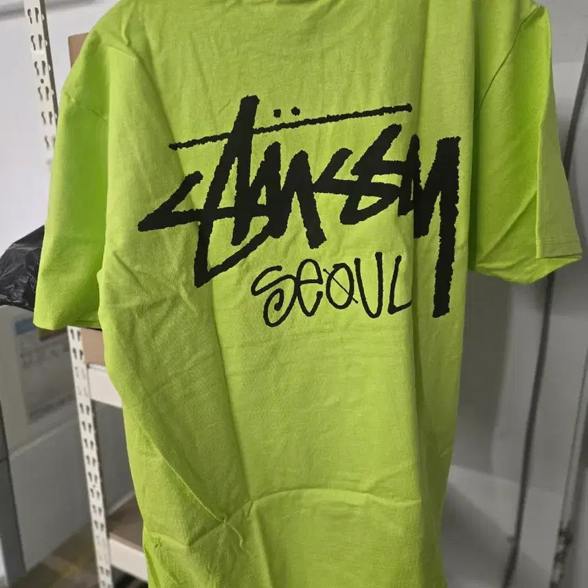 [BUNJANG] Stussy Seoul Limited Edition T-Shirt (Size M) / 스투시 서울 한정 티셔츠 M 새제품
