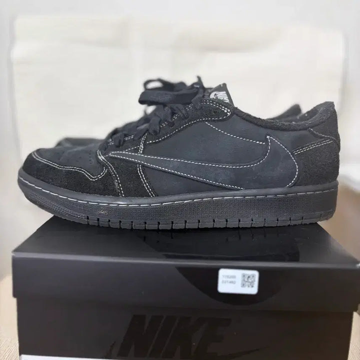 [SOLD OUT] 트래비스 스캇 블랙팬텀280