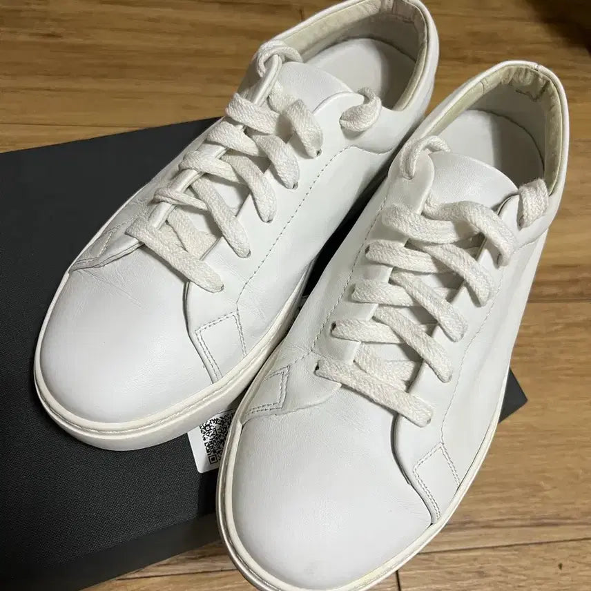 [BUNJANG] COS White Leather Sneakers / 코스 화이트 레더 스니커즈 운동화