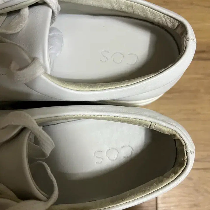 [BUNJANG] COS White Leather Sneakers / 코스 화이트 레더 스니커즈 운동화