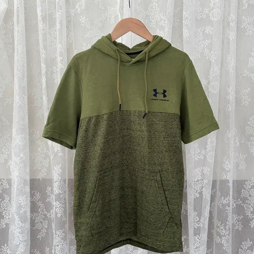 [BUNJANG] Under Armour Short Sleeve Hooded T-Shirt - Khaki / S) 언더아머 반팔 후드 티셔츠 카키