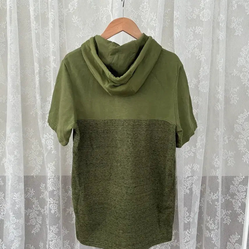 [BUNJANG] Under Armour Short Sleeve Hooded T-Shirt - Khaki / S) 언더아머 반팔 후드 티셔츠 카키