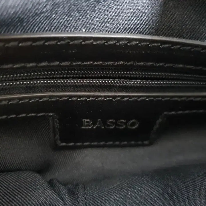 [BUNJANG] 바쏘 BASSO 가죽 숄드 크로스 백, 비지니스 백 / 바쏘 BASSO 가죽 숄드 크로스 백, 비지니스 백