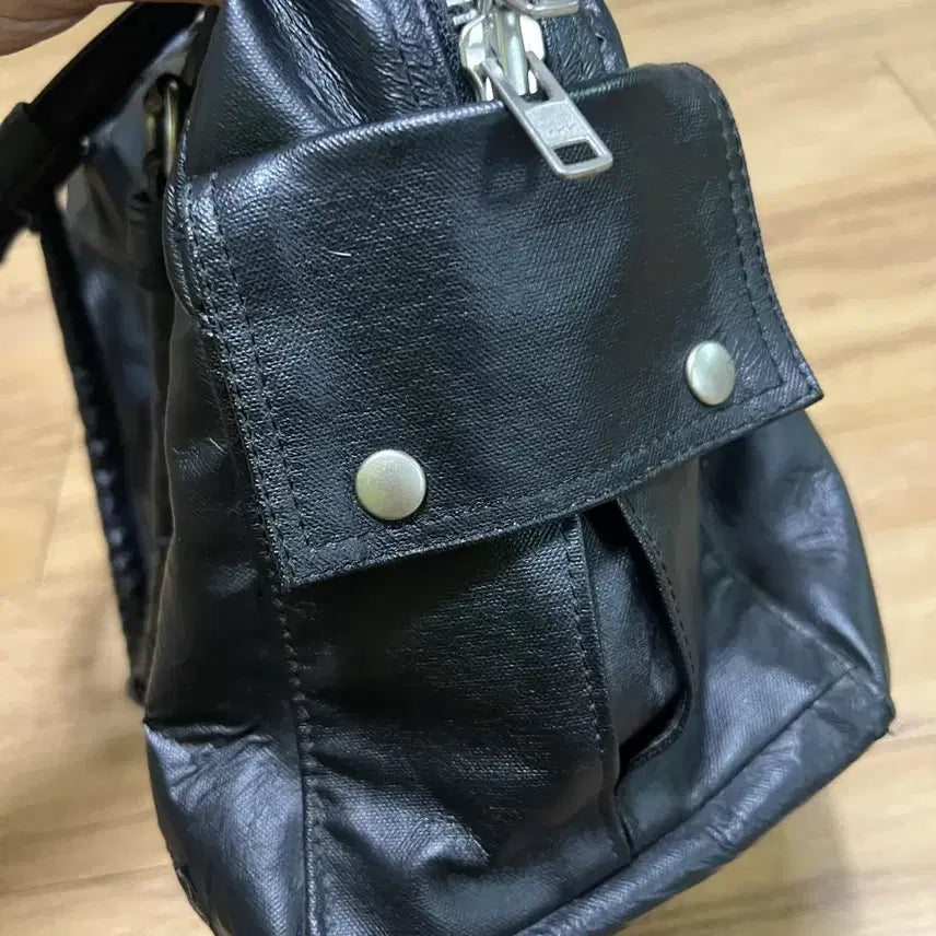 [BUNJANG] Yoshida &amp; Co. Porter Leather Duffle Bag Black / Os] 요시다포터 가방 레더 더플백 블랙