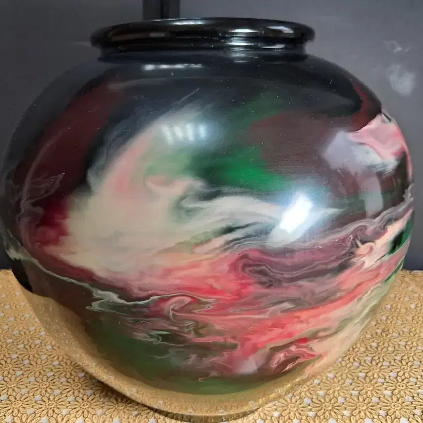 [BUNJANG] Watae Moon Jar (Approx. 26cm Height) - Yo-Byun Porcelain / 와태 달항아리 요변도자기(높이약 26cm)