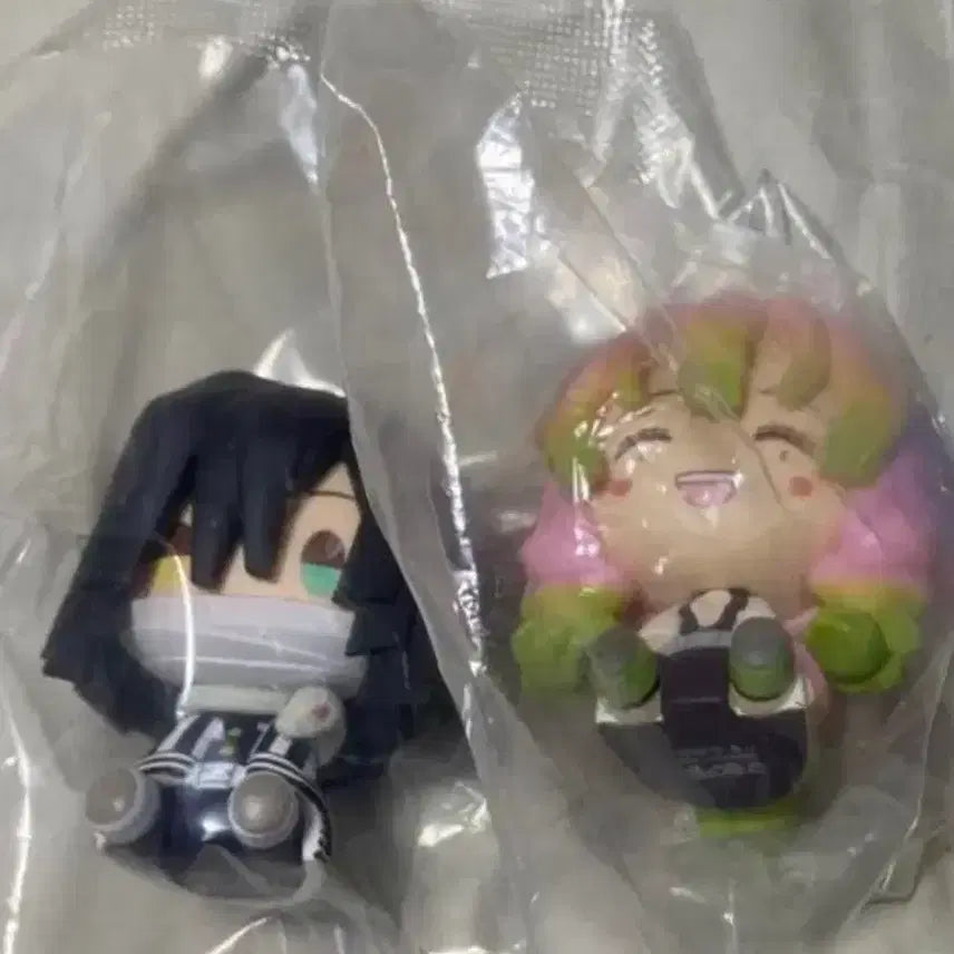 [BUNJANG] Demon Slayer Chokonokko Figure Set - Obanai &amp; Mitsuri (Sealed) / 미개봉 귀멸의칼날 초코노코 피규어 이구로 오바나이 칸로지 미츠리