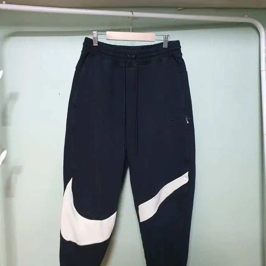 [BUNJANG] 나이키 스우시 조거팬츠 31~33 / 나이키 스우시 조거팬츠 31~33