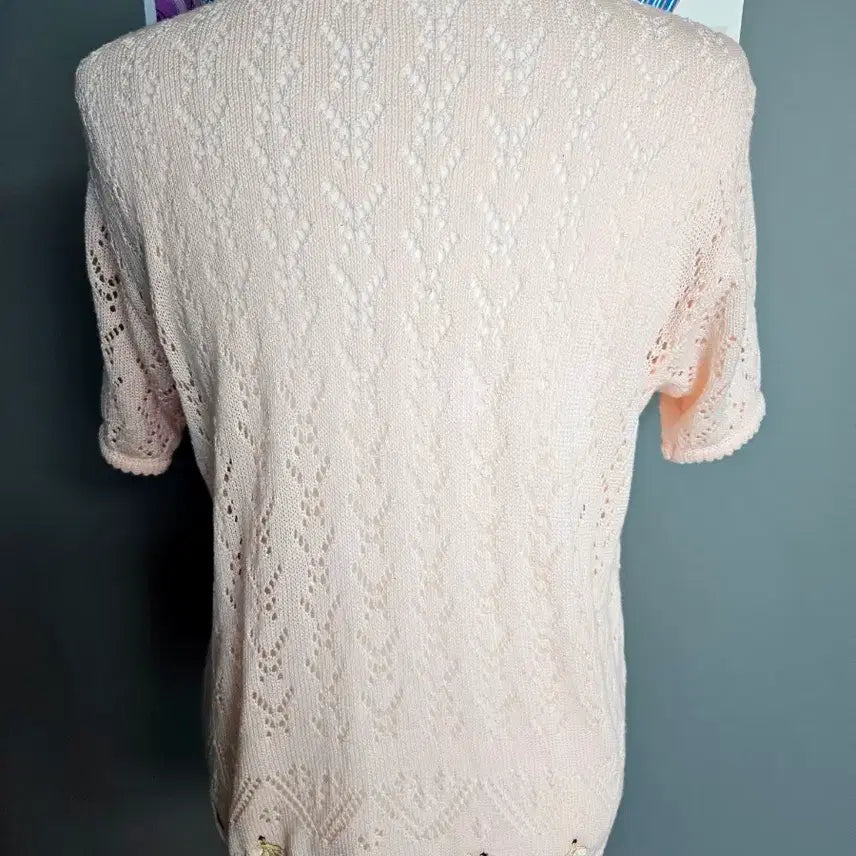 [SOLD OUT] 발레리나 자수 펀칭 가디건