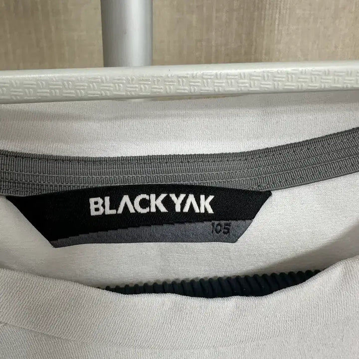 [SOLD OUT] 블랙야크 남자 반팔 105