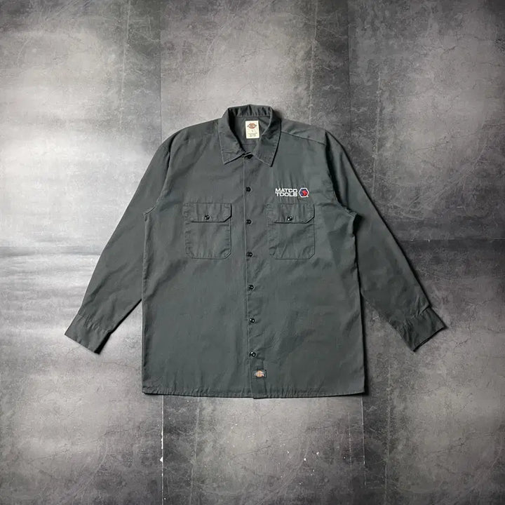 [BUNJANG] DICKIES 디키즈 빈티지 그레이 플랩포켓 워크 셔츠 A00882 / DICKIES 디키즈 빈티지 그레이 플랩포켓 워크 셔츠 A00882