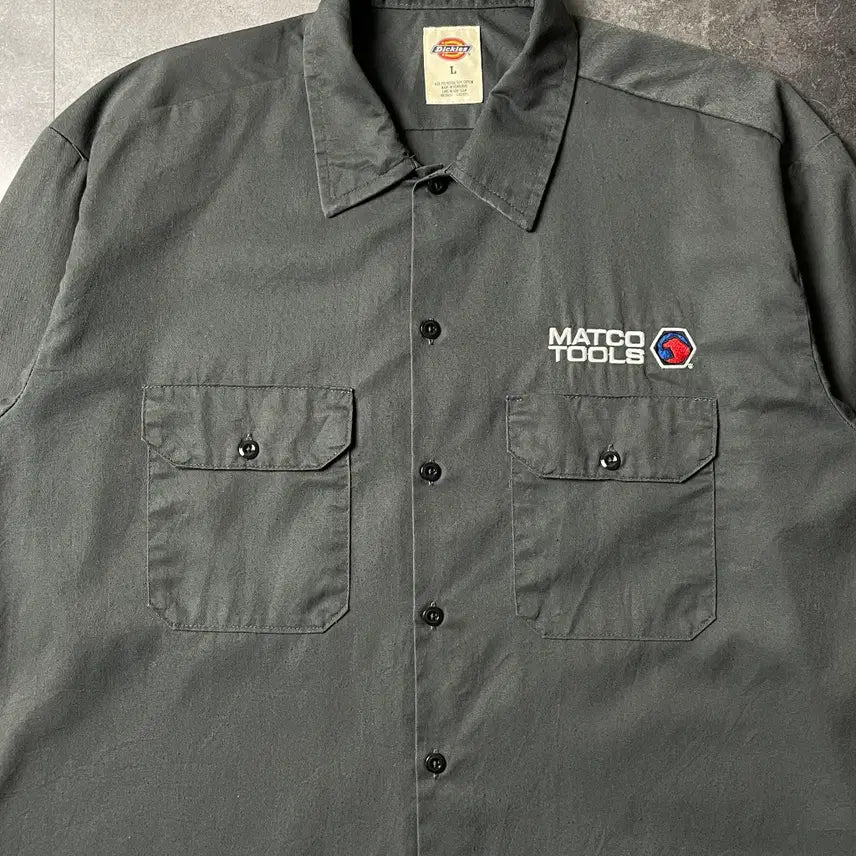 [BUNJANG] DICKIES 디키즈 빈티지 그레이 플랩포켓 워크 셔츠 A00882 / DICKIES 디키즈 빈티지 그레이 플랩포켓 워크 셔츠 A00882