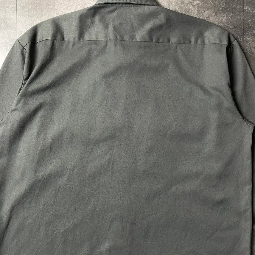 [BUNJANG] DICKIES 디키즈 빈티지 그레이 플랩포켓 워크 셔츠 A00882 / DICKIES 디키즈 빈티지 그레이 플랩포켓 워크 셔츠 A00882