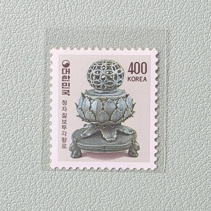 [BUNJANG] (우표) 3차 그라비아인쇄 보통우표 400원 청자향로 / 1983 / (우표) 3차 그라비아인쇄 보통우표 400원 청자향로 / 1983