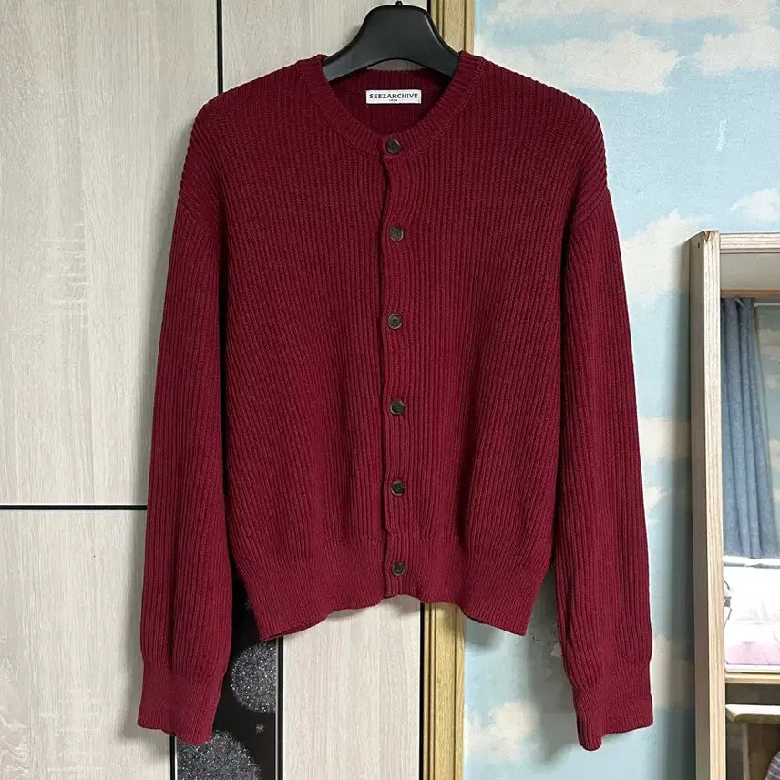 [SOLD OUT] (L) 데일리룸X로템버 아카이브 코튼 크롭 니트 가디건 레드
