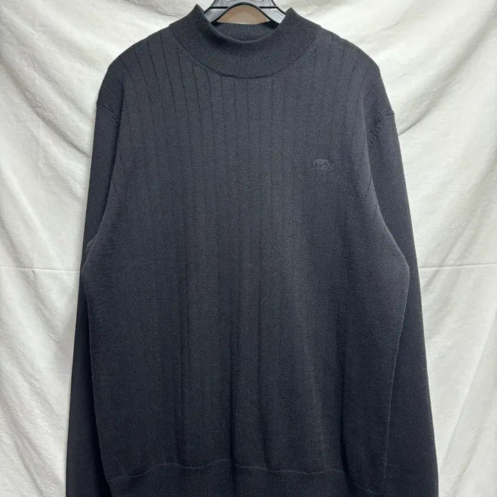 [SOLD OUT] DAKS 닥스 블랙 니트 105
