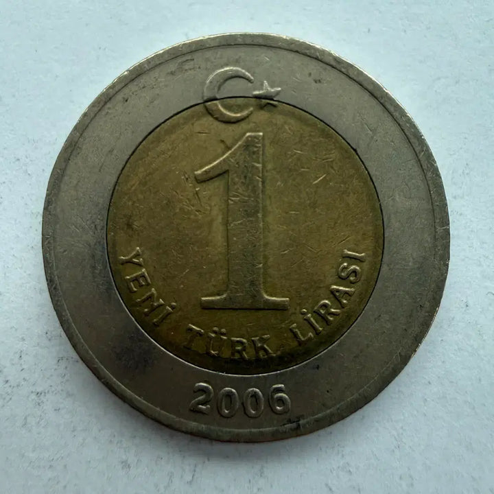[BUNJANG] 2006년 터키 1리라 바이메탈 동전 S2327 / 2006년 터키 1리라 바이메탈 동전 S2327