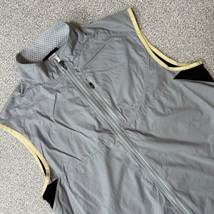 [BUNJANG] Patagonia Ultralight Windbreaker Vest L / 파타고니아 초경량 바람막이 조끼 L