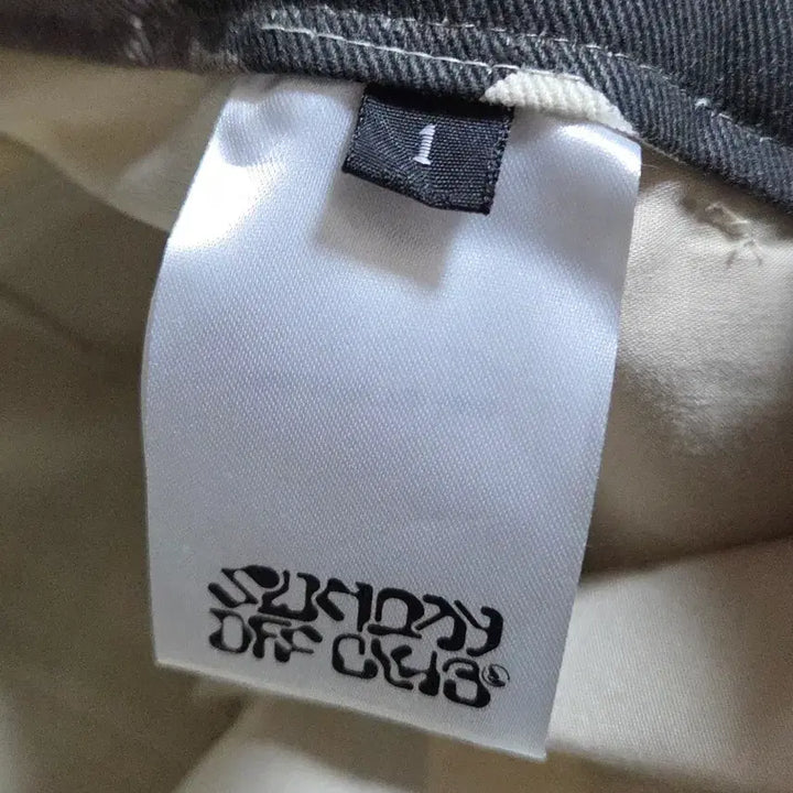 [BUNJANG] Sunday Off Club Camouflage Cargo Pants / (착샷) 선데이오프클럽 카모플라주 카고 팬츠