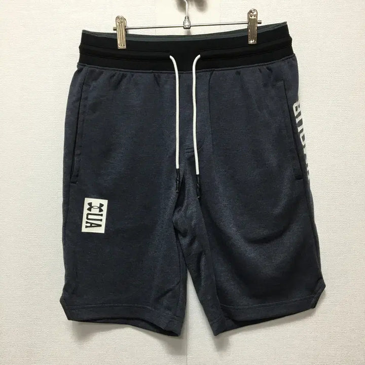 [SOLD OUT] 언더아머 남성 반바지