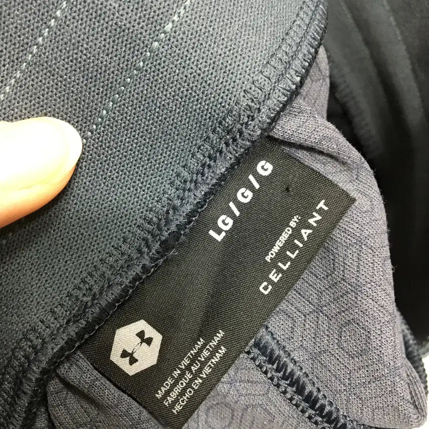 [SOLD OUT] 언더아머 남성 반바지
